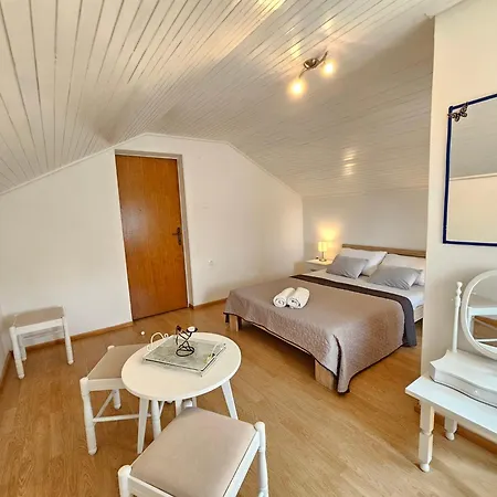 Apartment Marinna With Terrace And Panoramic Sea View