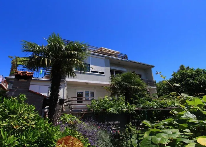 Apartmán Marinna With Terrace And Panoramic Sea View *